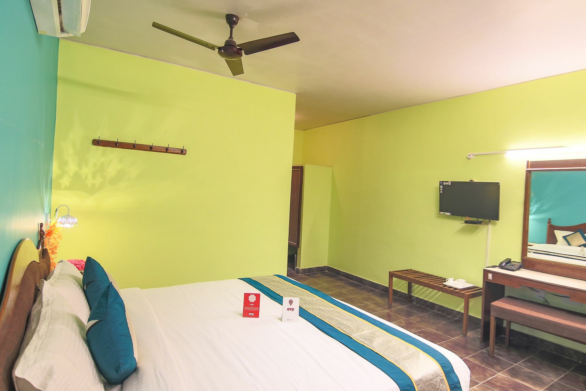 Oyo 10709 Hotel Sbt Visákhapatnam Kültér fotó